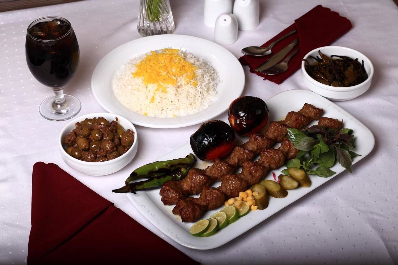 معرفی غذا‌های اصیل ایرانی برای مهمانی‌ها