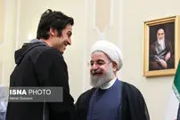 خوش و بش روحانی با آزمون