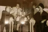 عکسی دیده‌نشده از رهبر انقلاب در چین
