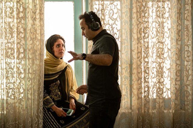 الناز شاکردوست در نمایی از «آخرین تولد»؛ فیلم نوید محمودی از ۱۸ مرداد ماه اکران می‌شود