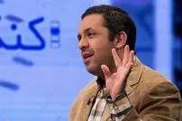 (ویدئو) شیطنت عجیب مدیر شبکه آموزش روی آنتن تلویزیون