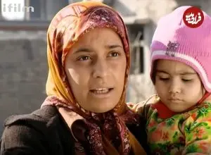 عکس| سفر در زمان؛ «گلپری» 12 سال بعد سریال آوای باران در پشت صحنه یک تئاتر