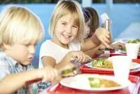 چرا فرزندم غذا نمی‌خورد؟ / راه حل‌هایی برای حل مشکل