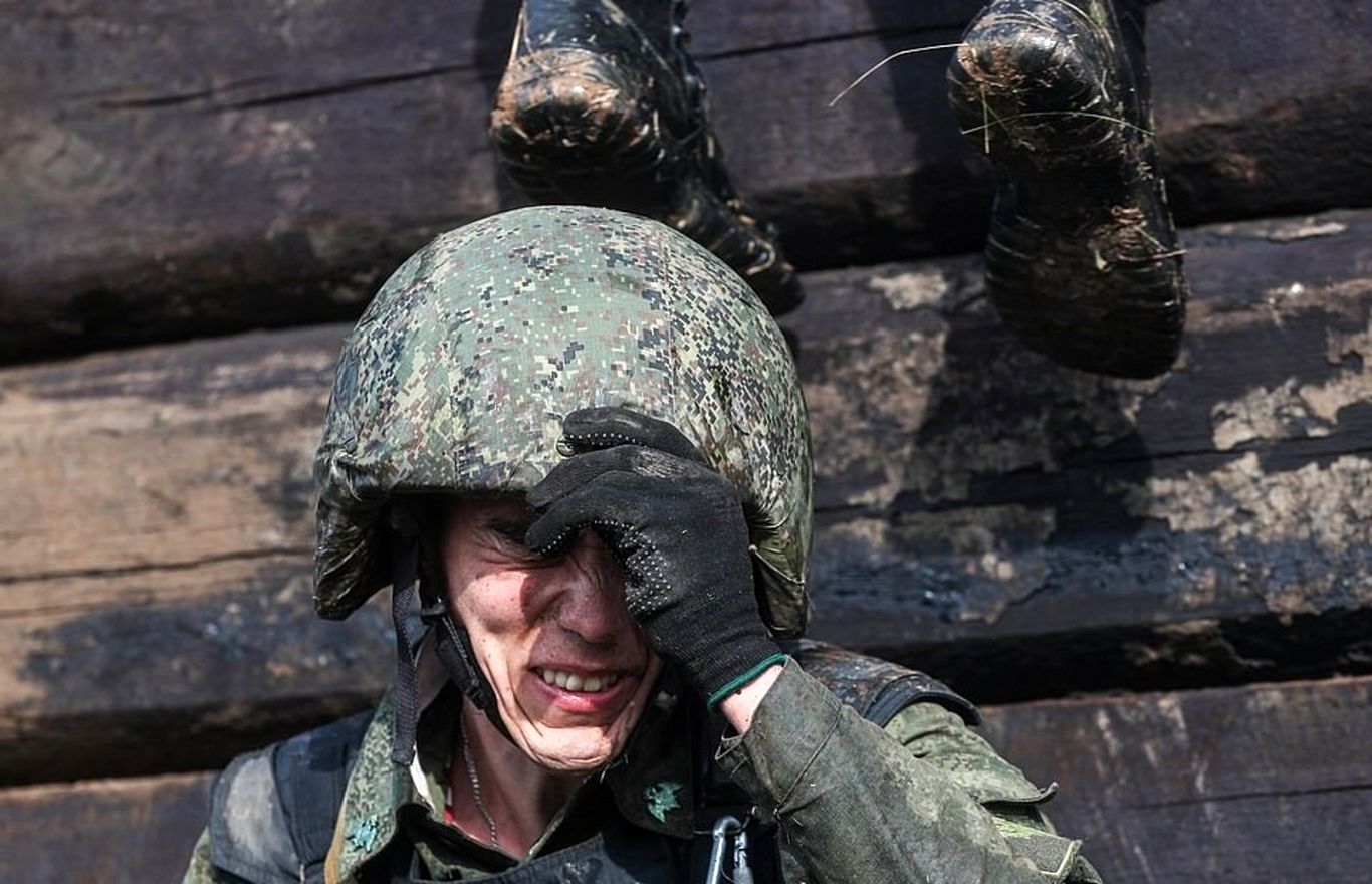 (ویدئو) خودکشی هولناک سرباز روسی پس از برخورد پهپاد اوکراینی