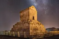 قدیمی‌ترین عکس از مقبرۀ کوروش