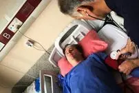 عکس/ خواننده پاپ در بیمارستان بستری شد