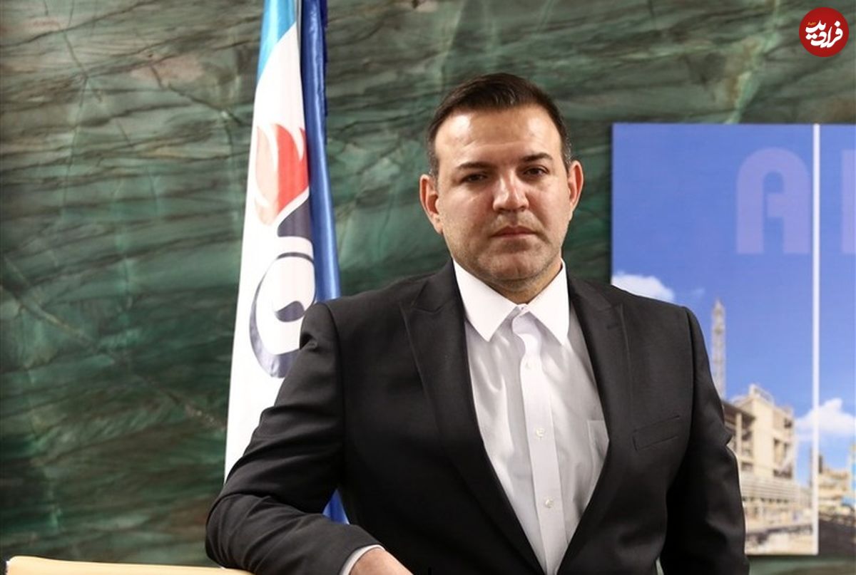 شهابالدین عزیزیخادم رئیس فدارسیون فوتبال شد