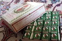 بریده جراید/ تصویر جالبی از آگهی آدامس خروس نشان با جایزه ۷ پیکان ۷ رنگ!