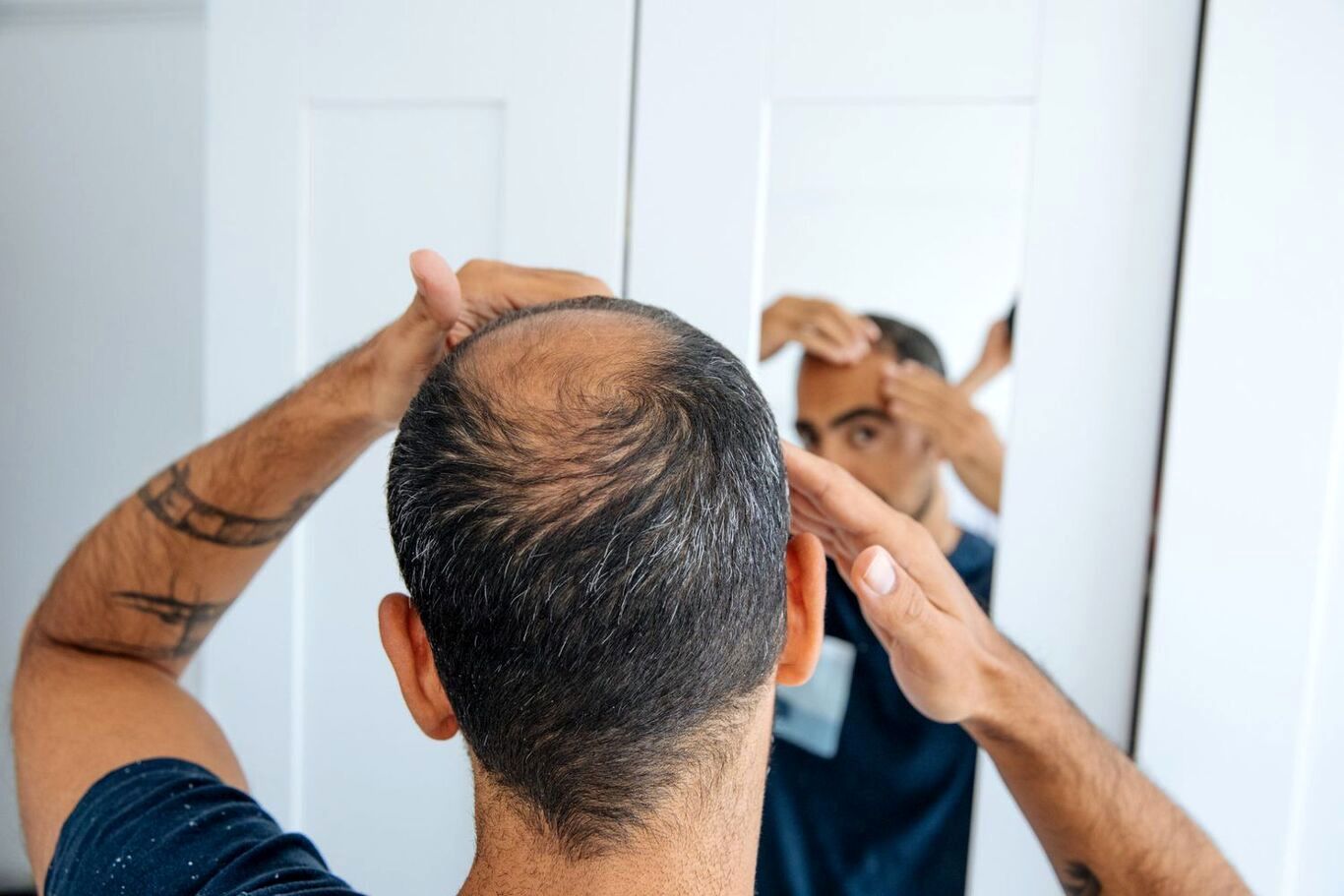 ترفند‌های ساده‌ای که از ریزش موی شما جلوگیری می‌کند!