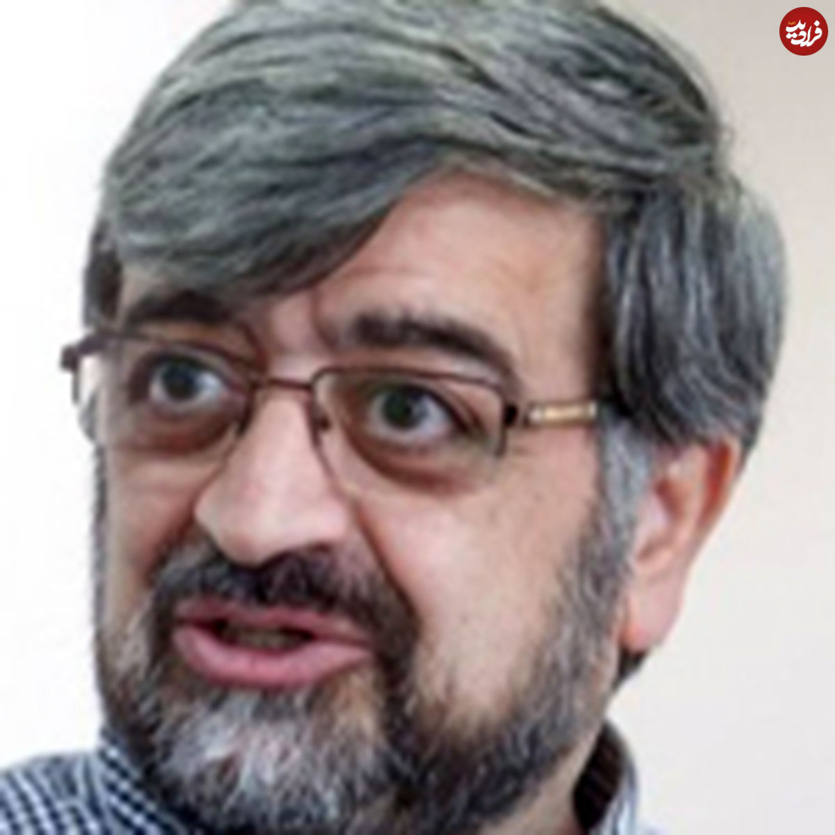 روشنفکر ایرانی؛ از برج عاج نشینی تا کنش‌گری