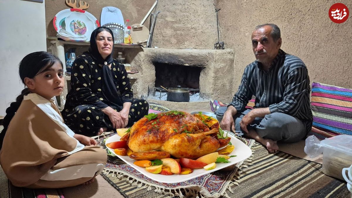 ببینید؛ غذای روستایی در ایران؛ پخت مرغ شکم پر با سبزیجات معطر