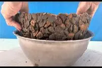 (ویدئو) نحوه ساخت یک گلدان شکیل و جذاب با سنگ ریزه و سیمان