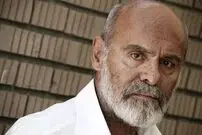 عکس| سفر زمان؛ واکنش غم انگیز «جمشید هاشم پور» به فوت «اکبر عبدی»