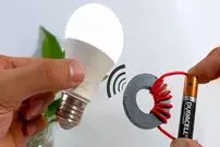 (ویدئو) چگونه با باتری و آهنربا، لامپ LED  را روشن کنیم؟