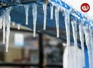 ببینید| حادثه ناگهانی با سقوط قندیل یخ؛ زن جوان راهی بیمارستان شد