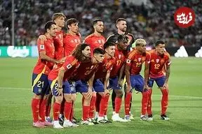 عکس| رونمایی اسپانیا از پیراهن پرحاشیه