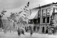 عکس| سفر زمان؛ تصویر رنگی‌شده از کاخ گلستان در یک روز برفی؛ 130 سال قبل