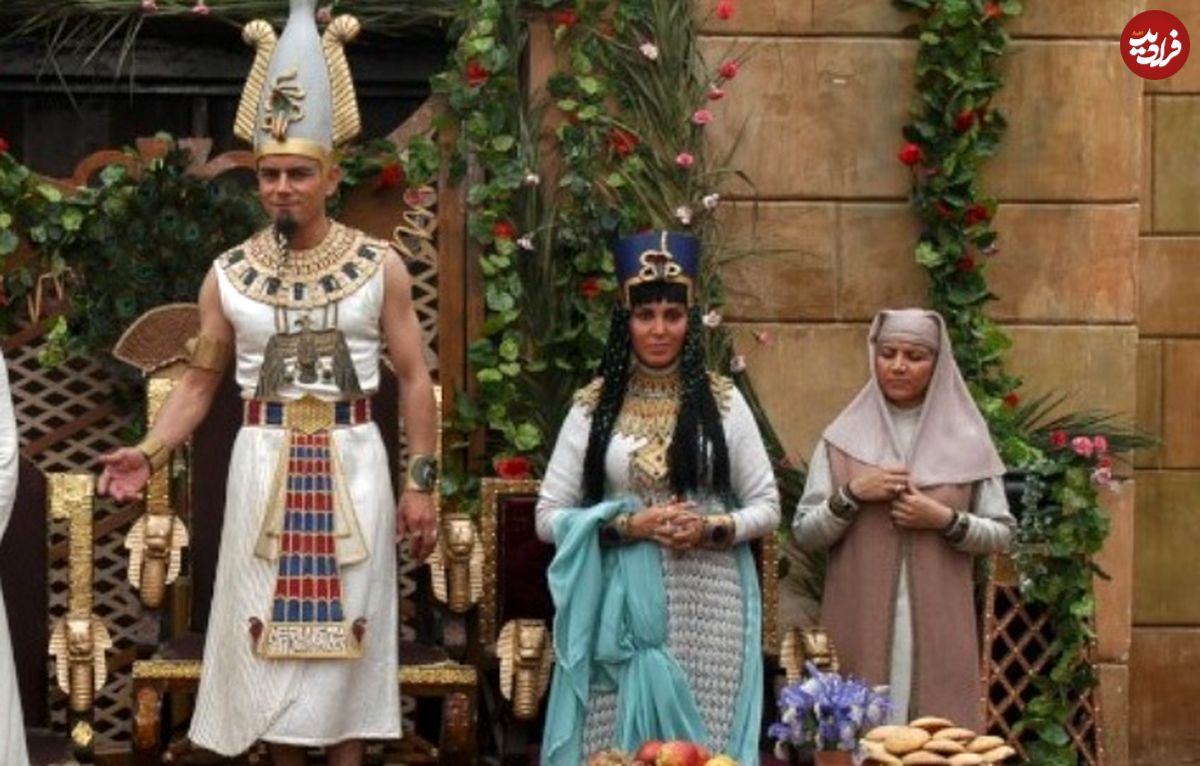 عکس| سفر زمان؛ «آخناتون و بانو نفرتی‌تی» بعد از 10 سال در پشت‌صحنۀ یک تئاتر