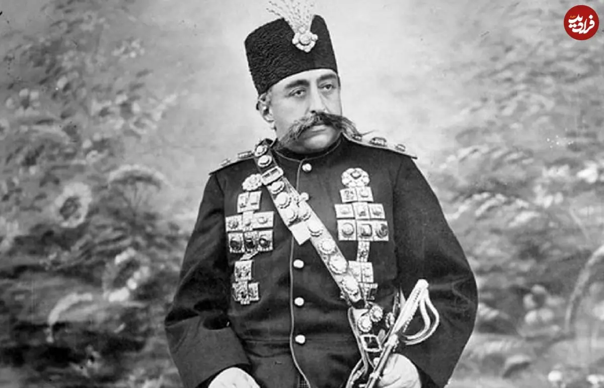 عکس| سفر در زمان؛ «مظفرالدین شاه» در کنار پسرش محمدعلی و نوه اش حسینعلی میرزا