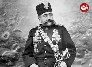 عکس| سفر در زمان؛ «مظفرالدین شاه» در کنار پسرش محمدعلی و نوه اش حسینعلی میرزا