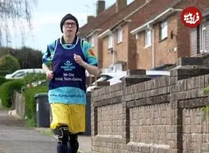 یک دونده نابینا با کمک عینک هوشمند در ماراتن شرکت می‌کند