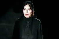 عکس| سفر زمان؛ «گلچهره سجادیه» در 37 سالگی در پشت‌صحنه یک فیلم؛ سال 73