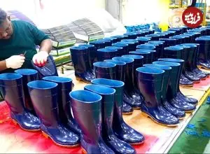 ببینید| فرآیند دیدنی تولید انبوه چکمه های پلاستیکی در کارخانه ای در کره جنوبی