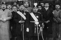 عکس؛ سفر در زمان؛ محمدحسین ادیب الدوله و عمیدالملک رئیس و ناظم دارالفنون در اواخر دوره قاجاریه