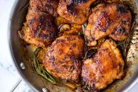 دستور تهیه مرغ تنوری لذیذ با سیر و کره