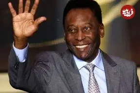 عکس| سفر در زمان؛ «پله 18 ساله» در حال فوتبال بازی کردن در برزیل؛ سال 1336