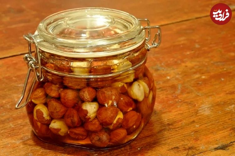 طرز تهیه ترشی فندق؛ چاشنی فوق العاده خوشمزه