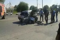 (ویدیو) تصادف وحشتناک خودروی پراید با لیفان پارک شده درخیابان!