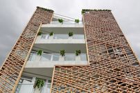 تصاویر؛ معماری متفاوت یک آپارتمان در رشت جلب توجه کرد