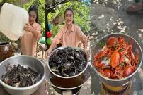 ببینید| غذای روستایی در چین؛ پخت یک غذای سنتی با خرچنگ گِلی و سبزیجات