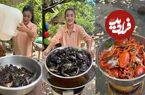 ببینید| غذای روستایی در چین؛ پخت یک غذای سنتی با خرچنگ گِلی و سبزیجات