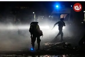 عکس| سقوط یک هواپیمای نظامی پر از پول نقد