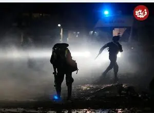 عکس| سقوط یک هواپیمای نظامی پر از پول نقد