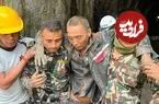 عکس| این مرد بعد از ۱۰ روز از سیل نپال نجات پیدا کرد