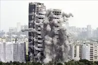 (ویدیو) نجات معجزه‌آسا یک کارگر هنگام تخریب غیراصولی یک برج غول پیکر