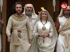 عکس| سفر زمان؛ عکس یادگاری «یوزارسیف» در کنار دخترش «منسه» و مادرش «راحیل»