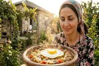 ببینید| غذای روستایی در ایران؛ تهیه میرزاقاسمی با بادمجان کبابی در روستا
