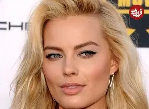 عکس| سفر در زمان؛ «مارگو رابی» در حال ترک هتل «بریستول» در پاریس؛ سال 1392