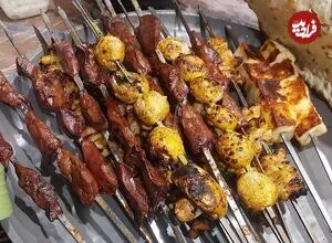 عکس| سفر به تاریخ؛ یک جگرکی در خیابان های تهران و در اواخر دوره قاجار
