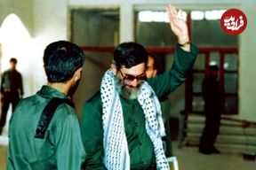 عکس؛ سفر به تاریخ؛ «رهبر انقلاب» با لباس شخصی در کنار شهید 15 ساله‌ای که «پسر وزیر» بود؛ دهۀ 60