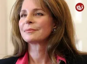 عکس| سفر در زمان؛ «ملک حسین، پادشاه اردن و ملکه نور» به همراه فرزندشان؛ سال 1359