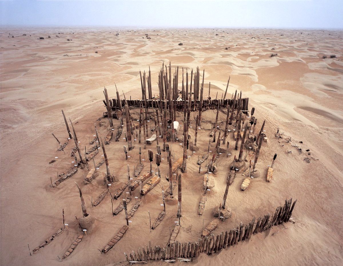 خاستگاه‌ غیرمنتظرۀ مومیایی‌های چینی که با «قایق» در «بیابان» دفن شده‌اند