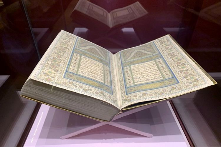 (ویدئو) نمایش نسخه کمیاب قرآن در موزه غردقه مصر