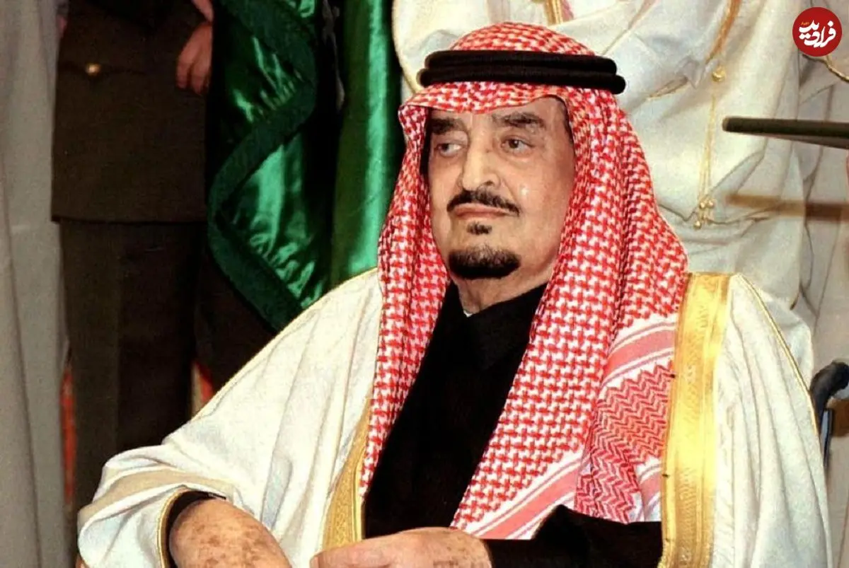 عکس| سفر در زمان؛ «ملک فهد، پادشاه عربستان» به همراه پسر خردسال اش؛ سال 1375