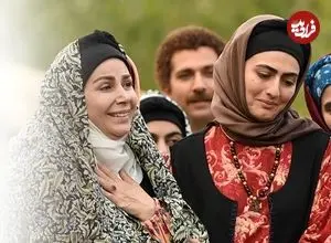 عکس| سفر زمان؛ «مرضیه، مادر انیس» (سریال سوجان) در پشت‌صحنۀ تئاتر جدیدش