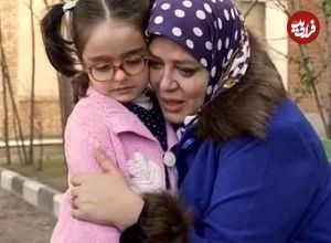 عکس؛ سفر در زمان؛ «سارا مادر خوانده مومو» در سریال بچه مهندس 1 در 52 سالگی